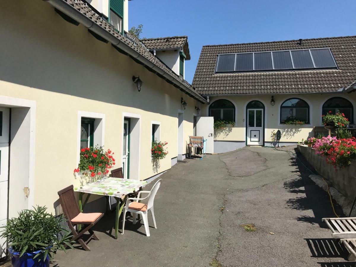 Gaestehaus Lindenhof Jennersdorf
